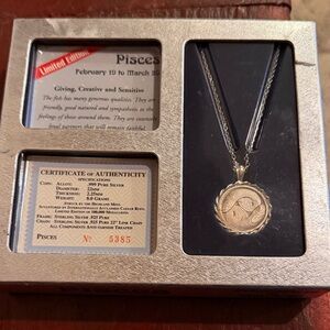 NIB 🎁GIFT SET .999 pure silver Pisces pendant LIMITED EDITION. W/Certificate